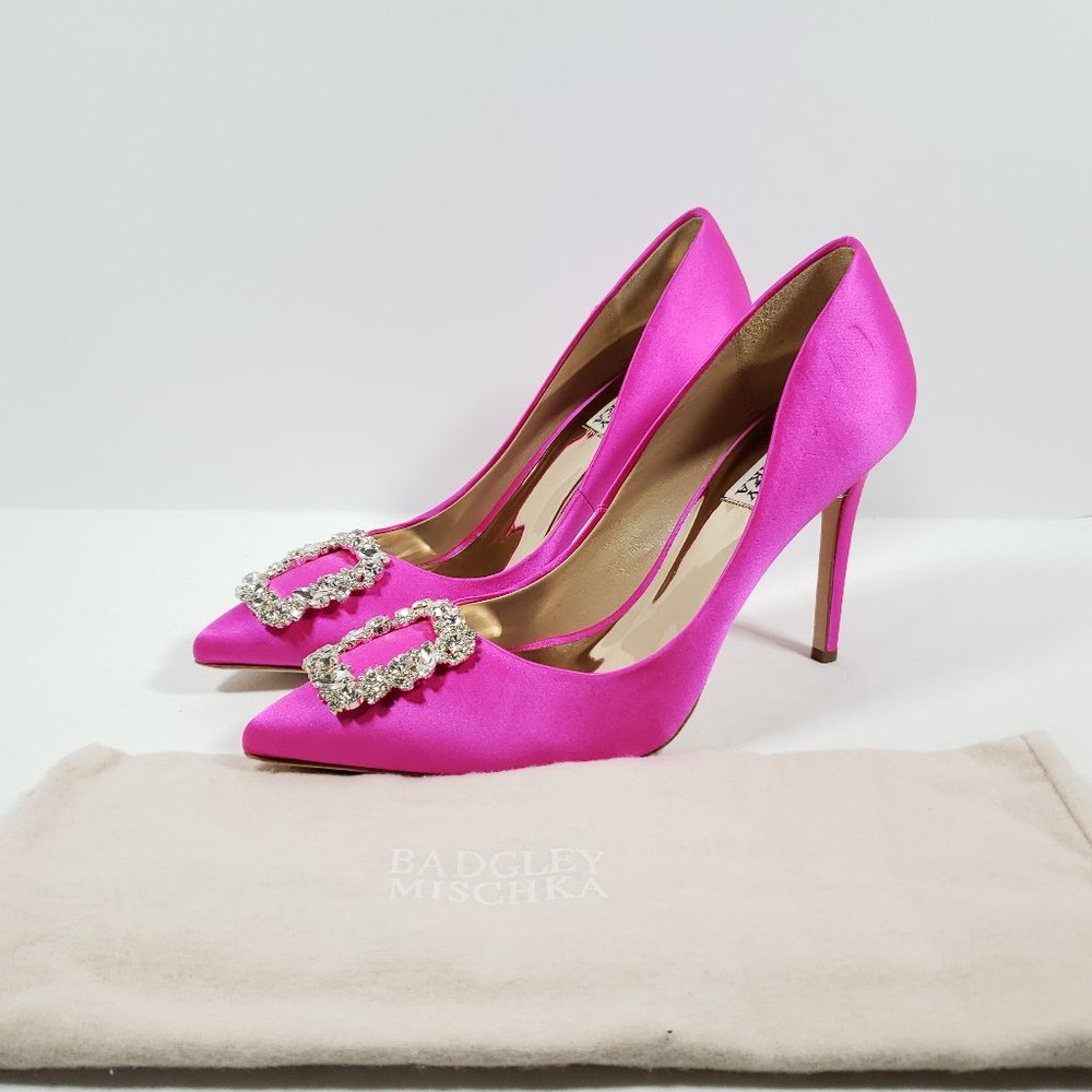 Badgley Mischka Carrie Crystal Suede Embellished Pump - Pink 10M